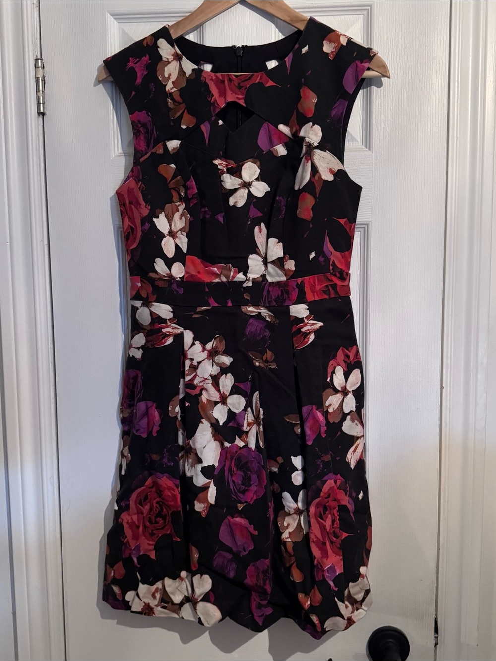 RW&CO. Black Floral Cutout Fit & Flare Dress with Pockets - Size 4